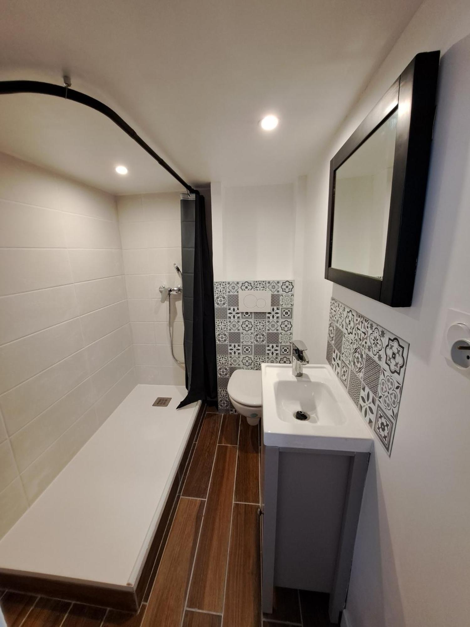 Studio Cosy Entierement Renove A Deux Pas De Lyon Fontaines-sur-Saone Exterior photo