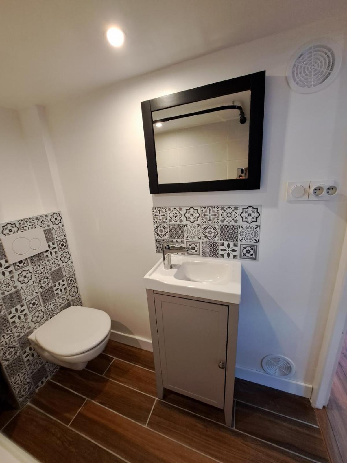 Studio Cosy Entierement Renove A Deux Pas De Lyon Fontaines-sur-Saone Exterior photo